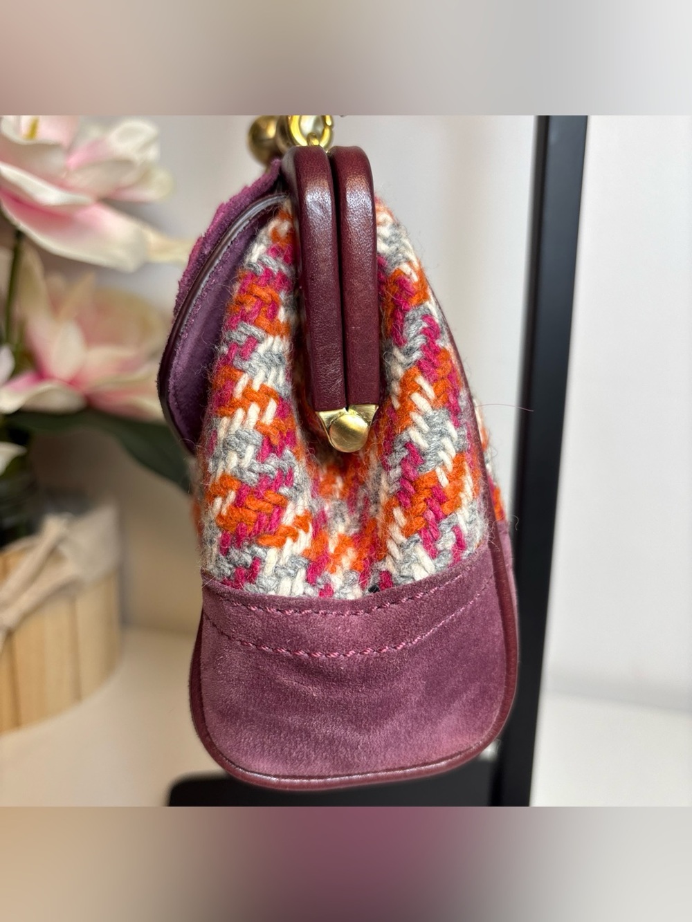 COACH LTD VTG PINK WOOL HOUNDSTOOTH SUEDE KISSLOCK GALLERY FRAMED BAG - Picture 4 of 16